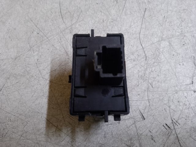 bontott DACIA SANDERO Kapcsoló (Magában)