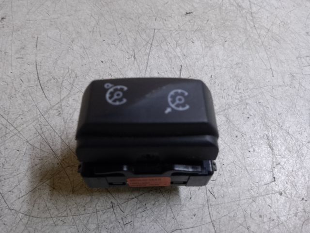 bontott DACIA SANDERO Kapcsoló (Magában)