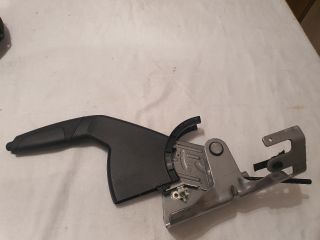 bontott DACIA SANDERO Kézifék Kar