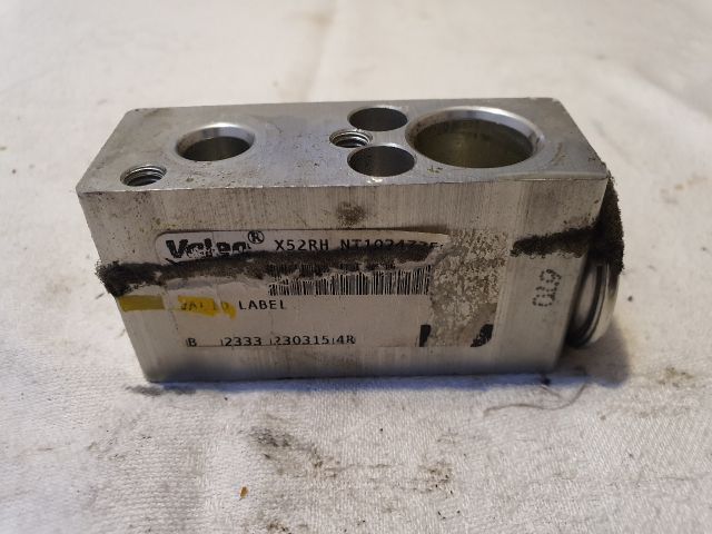 bontott DACIA SANDERO Klíma Tágulási Szelep