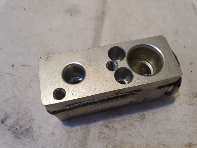 bontott DACIA SANDERO Klíma Tágulási Szelep