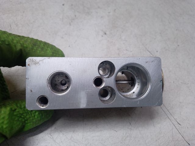 bontott DACIA SANDERO Klíma Tágulási Szelep