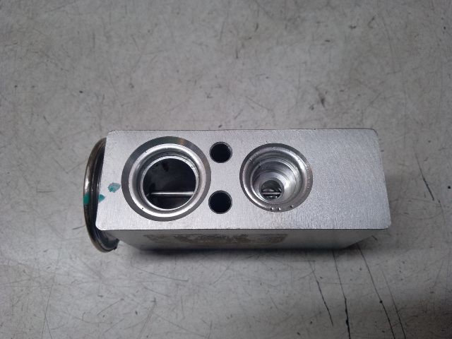 bontott DACIA SANDERO Klíma Tágulási Szelep