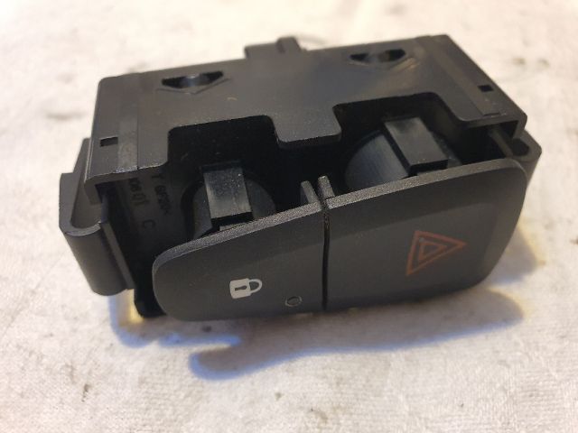 bontott DACIA SANDERO Kombinált Kapcsoló