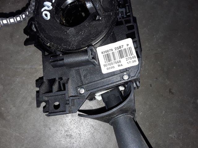 bontott DACIA SANDERO Komplett Kormánykapcsoló (Bajuszkapcsoló)