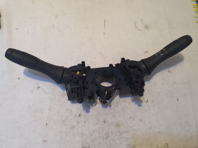 bontott DACIA SANDERO Komplett Kormánykapcsoló (Bajuszkapcsoló)