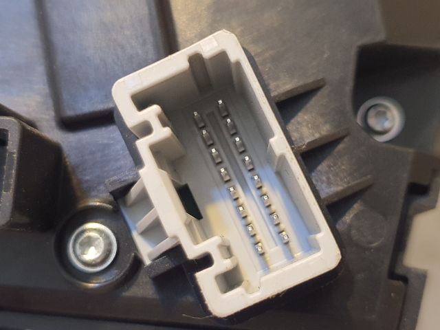 bontott DACIA SANDERO Komplett Kormánykapcsoló (Bajuszkapcsoló)