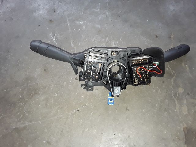 bontott DACIA SANDERO Komplett Kormánykapcsoló (Bajuszkapcsoló)