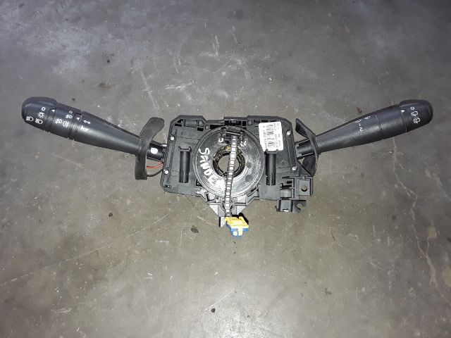 bontott DACIA SANDERO Komplett Kormánykapcsoló (Bajuszkapcsoló)