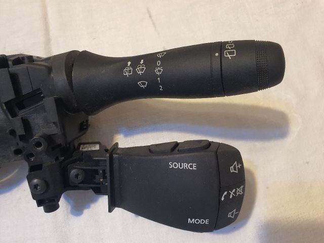 bontott DACIA SANDERO Komplett Kormánykapcsoló (Bajuszkapcsoló)