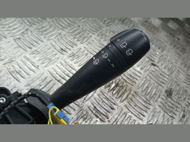 bontott DACIA SANDERO Komplett Kormánykapcsoló (Bajuszkapcsoló)