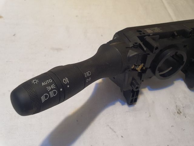 bontott DACIA SANDERO Komplett Kormánykapcsoló (Bajuszkapcsoló)