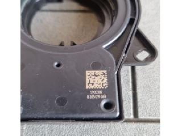 bontott DACIA SANDERO Kormányszög Jeladó