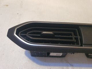 bontott DACIA SANDERO Középső Szellőző