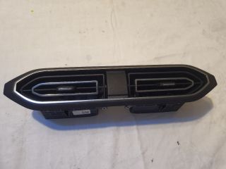 bontott DACIA SANDERO Középső Szellőző