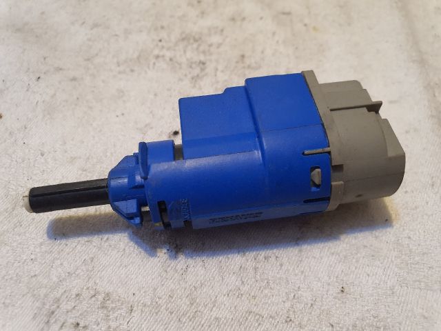 bontott DACIA SANDERO Kuplung Pedál Kapcsoló