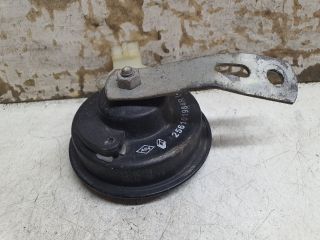 bontott DACIA SANDERO Kürt