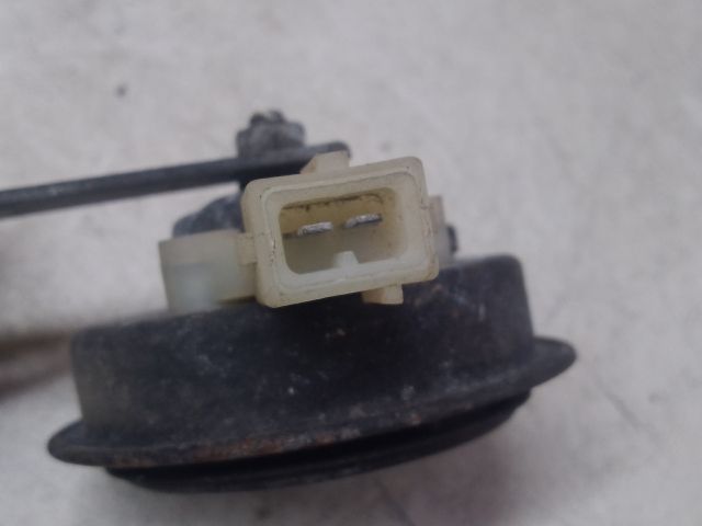 bontott DACIA SANDERO Kürt