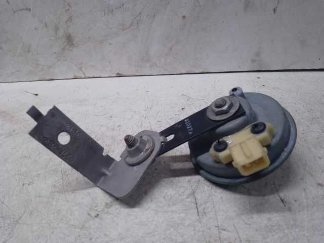 bontott DACIA SANDERO Kürt