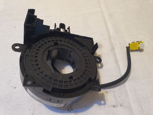 bontott DACIA SANDERO Légzsák Átvezető Szalagkábel