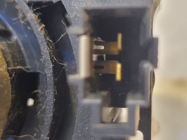 bontott DACIA SANDERO Légzsák Átvezető Szalagkábel