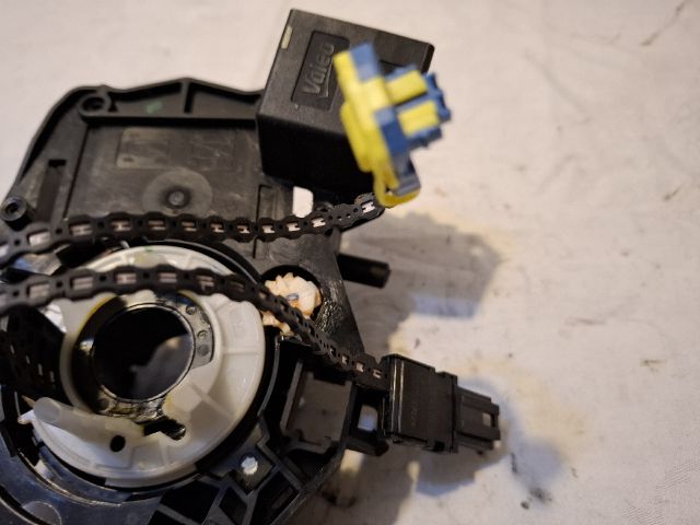 bontott DACIA SANDERO Légzsák Átvezető Szalagkábel