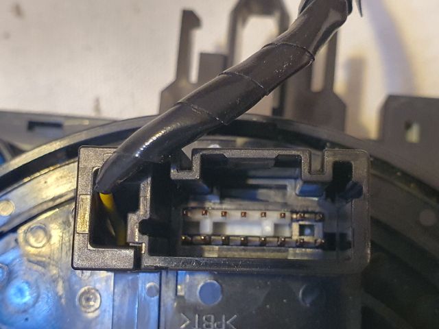 bontott DACIA SANDERO Légzsák Átvezető Szalagkábel