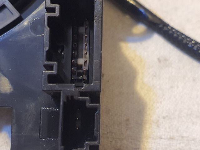 bontott DACIA SANDERO Légzsák Átvezető Szalagkábel