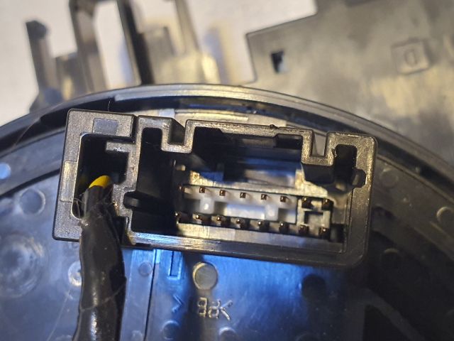 bontott DACIA SANDERO Légzsák Átvezető Szalagkábel