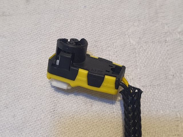 bontott DACIA SANDERO Légzsák Átvezető Szalagkábel