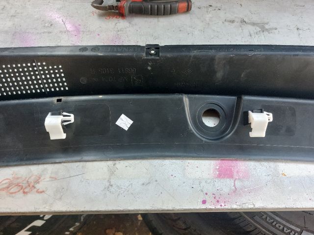 bontott DACIA SANDERO Levélrács