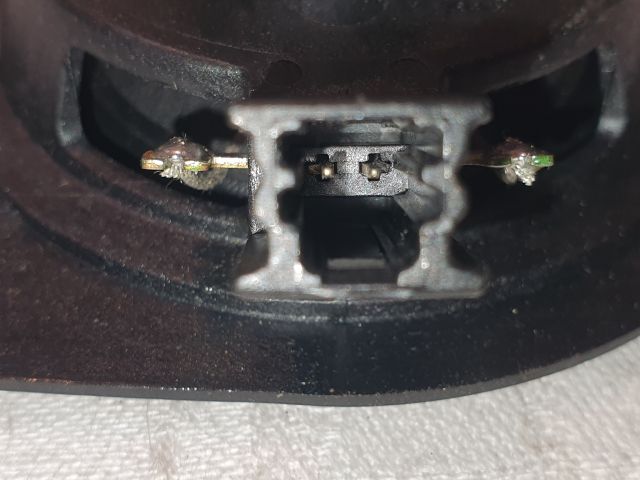 bontott DACIA SANDERO Magassugárzó Hangszóró