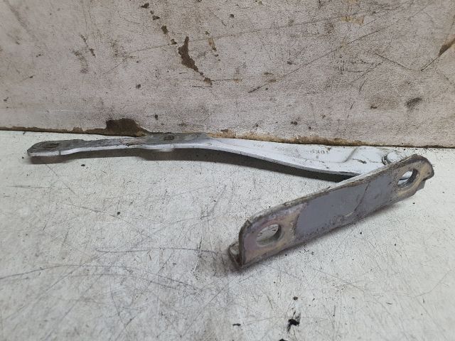 bontott DACIA SANDERO Motorháztető Jobb Zsanér