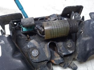 bontott DACIA SANDERO Motorháztető Zárszerkezet