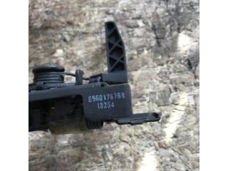 bontott DACIA SANDERO Motorháztető Zárszerkezet