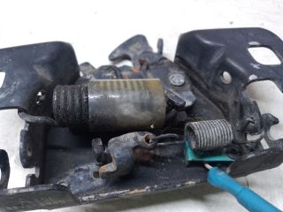 bontott DACIA SANDERO Motorháztető Zárszerkezet