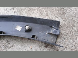 bontott DACIA SANDERO Műanyag Sárvédő Ív Díszléc