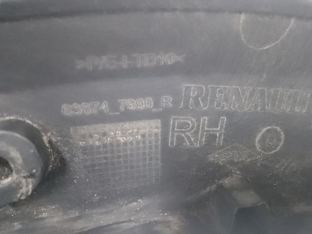 bontott DACIA SANDERO Műanyag Sárvédő Ív Díszléc