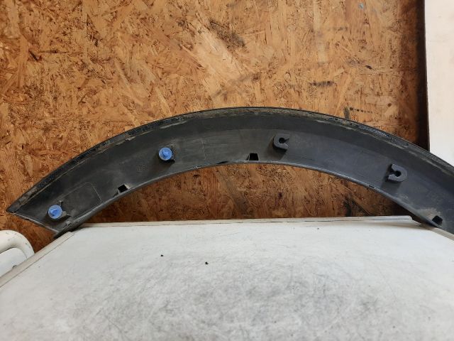 bontott DACIA SANDERO Műanyag Sárvédő Ív Díszléc