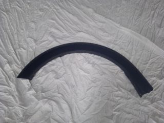 bontott DACIA SANDERO Műanyag Sárvédő Ív Díszléc