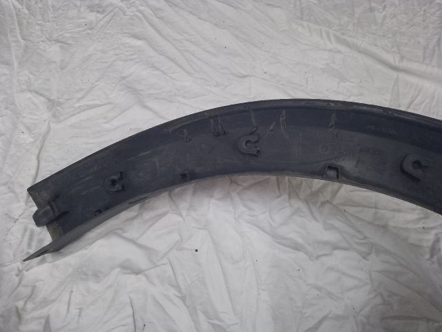 bontott DACIA SANDERO Műanyag Sárvédő Ív Díszléc