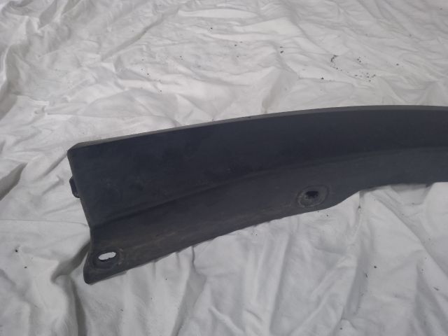 bontott DACIA SANDERO Műanyag Sárvédő Ív Díszléc