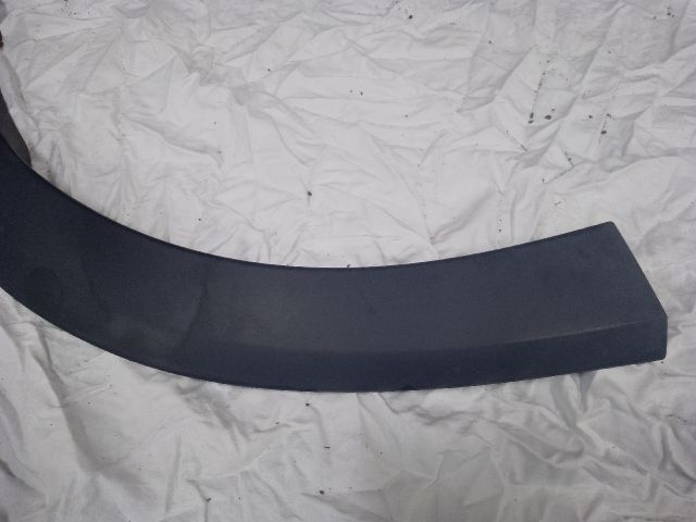 bontott DACIA SANDERO Műanyag Sárvédő Ív Díszléc