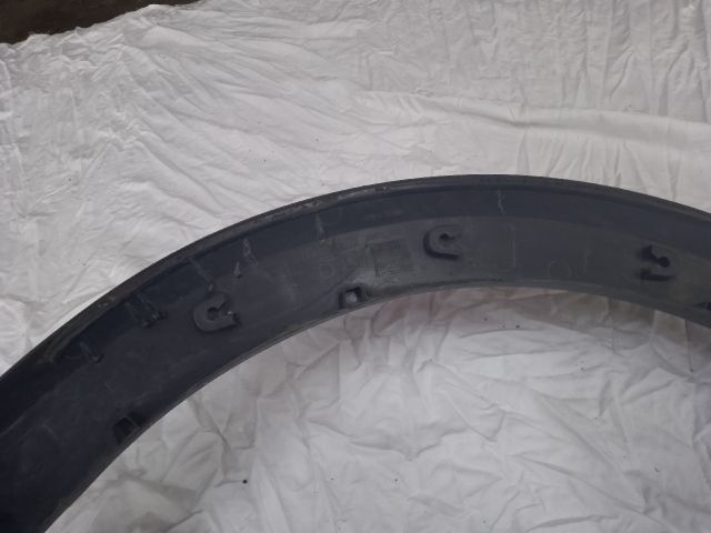 bontott DACIA SANDERO Műanyag Sárvédő Ív Díszléc