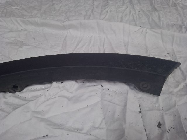 bontott DACIA SANDERO Műanyag Sárvédő Ív Díszléc