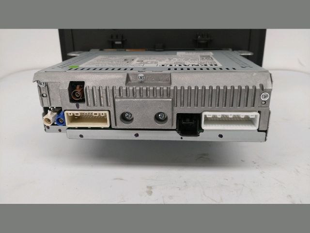 bontott DACIA SANDERO Navigációs Fejegység