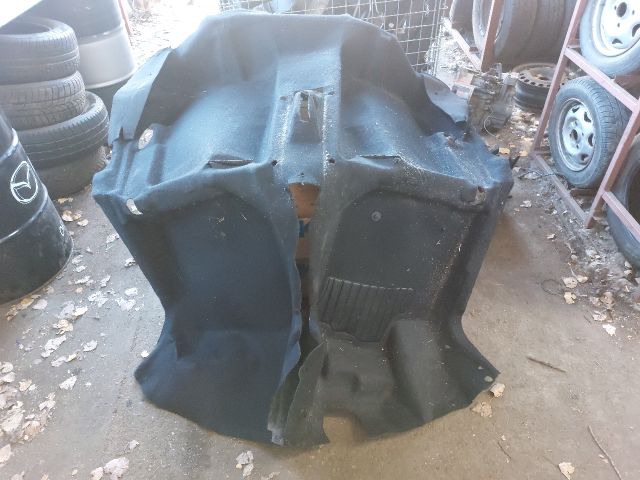 bontott DACIA SANDERO Padlószőnyeg