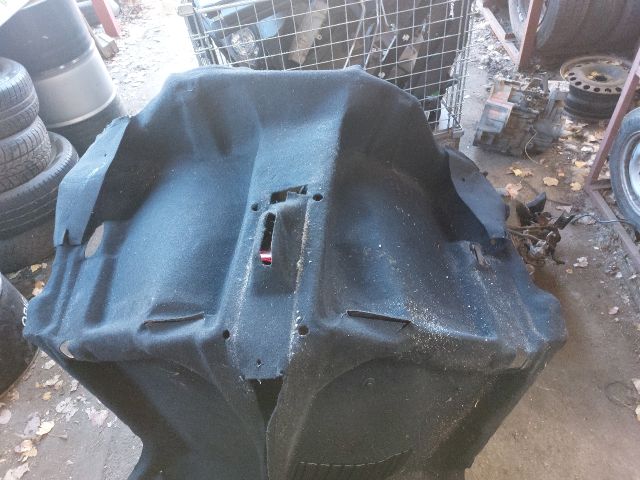 bontott DACIA SANDERO Padlószőnyeg