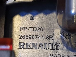 bontott DACIA SANDERO Pótféklámpa