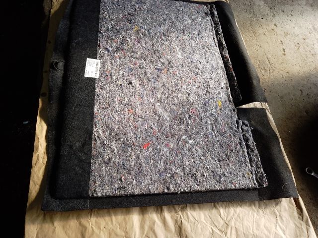 bontott DACIA SANDERO Pótkerék Takaró